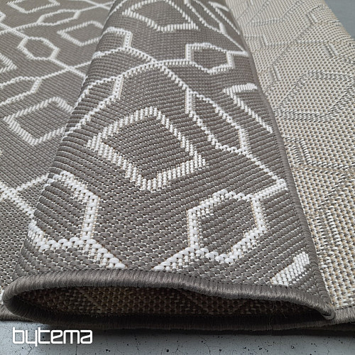 Alfombra de exterior Duce con geometría interior y exterior