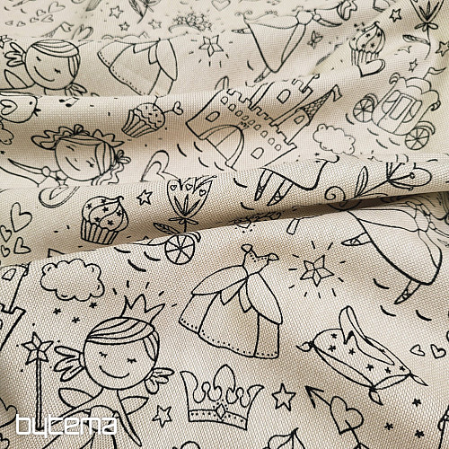 PRINCESA pintando tela sobre fondo liso