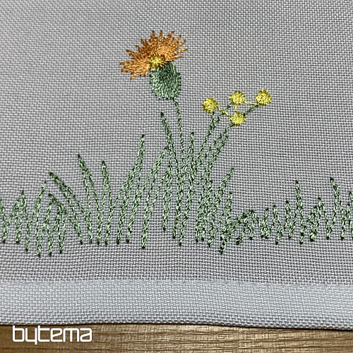 Mantel y bufanda bordados Prado y abejas