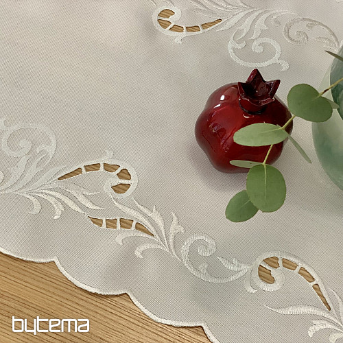 Mantel y pañuelo WHITE DREAM bordado