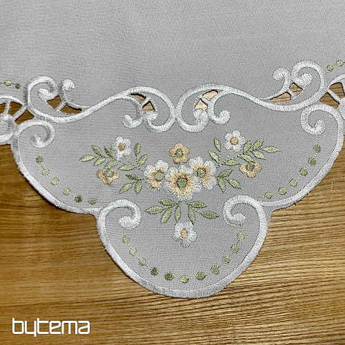 Mantel y pañuelo FLORES albaricoque bordado