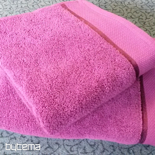 Toalla y toalla de baño MIKRO fucsia