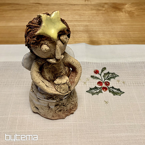 Mantel y pañuelos navideños bordados VELA