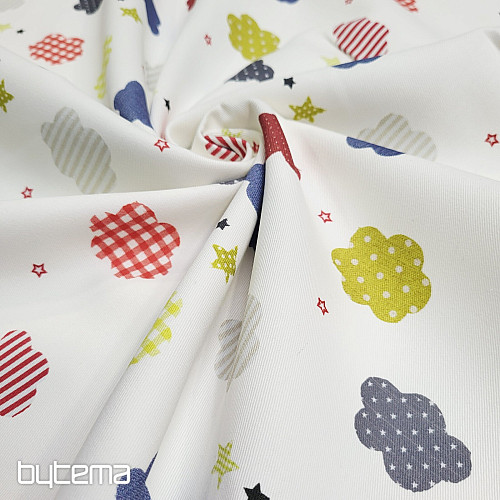 Tela decorativa infantil NUBES