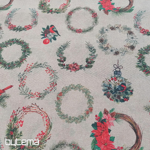 Coronas de tela decorativas navideñas.