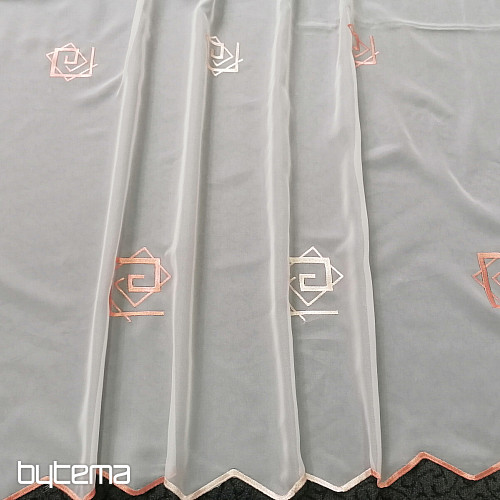 Cortina de voile color crema con bordado salmón